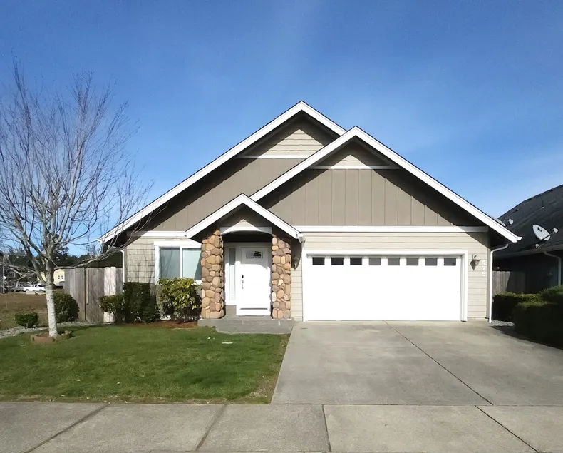 Comfy Home in Crescent City - Image 1