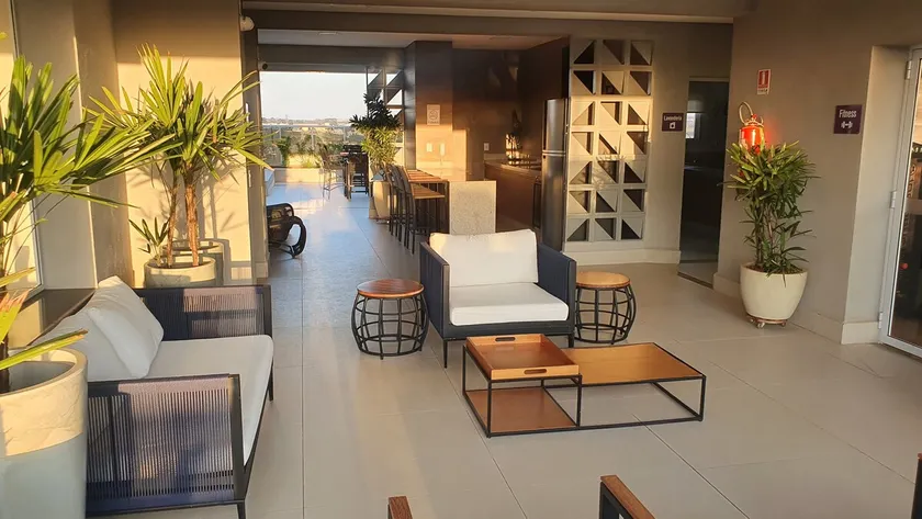 High-end Loft Town - Image 1