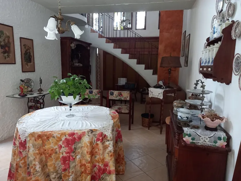 Yoshie Casa entera near to Poliforum - Image 1