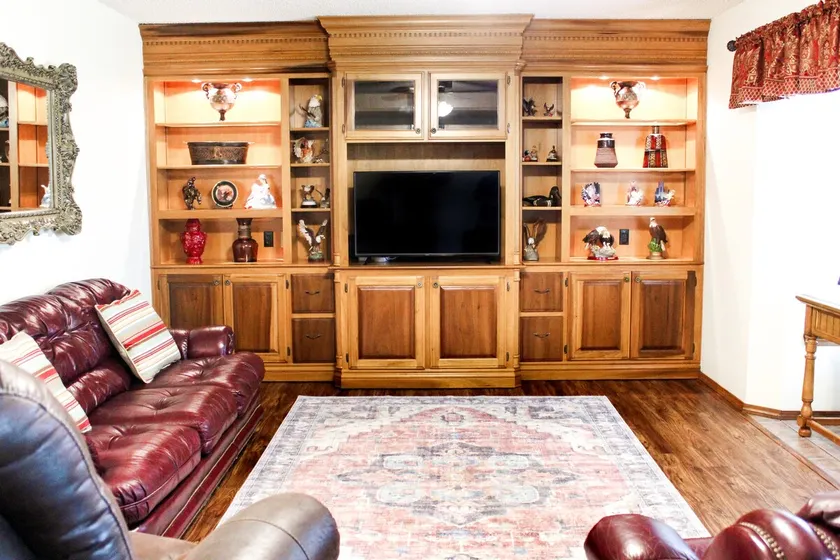 James' Place 2BR/2BA| King Suite | Patio - Image 1