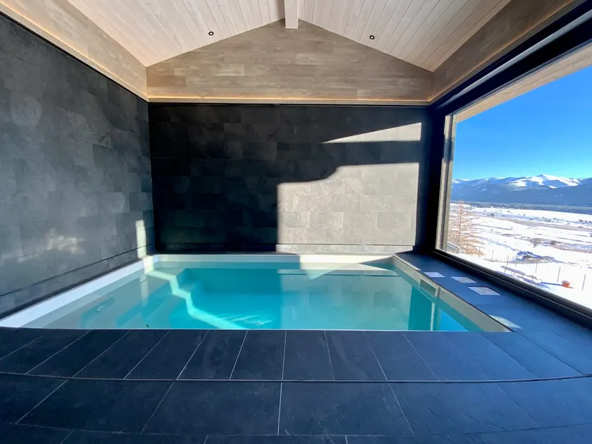 Artik chalet avec vue à 180 degrés et piscine - Image 1