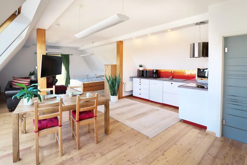 Helles Apartment in Tuningen - Image 1