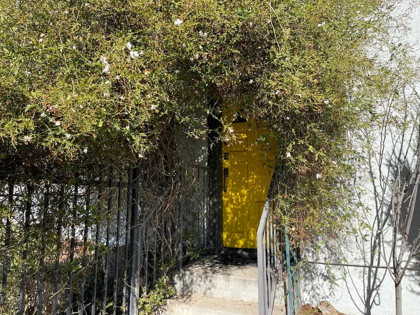 Agua Dulce Small Farm Guesthouse - Image 1
