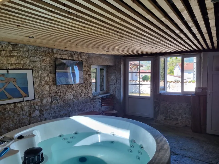 Gite de l'Ancheronne 12 pers. + Jacuzzi - Image 1