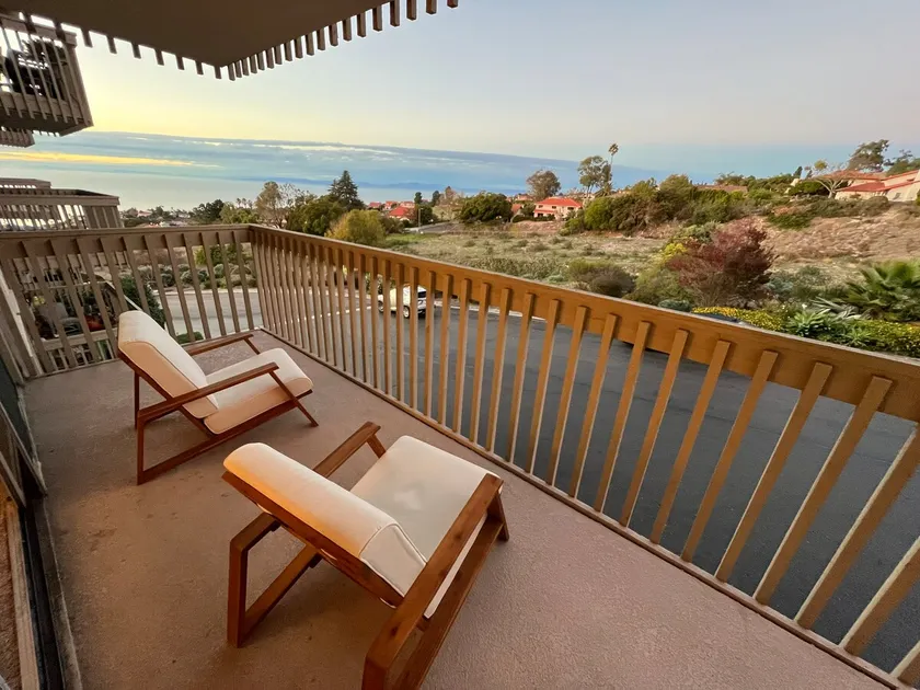 Resort Style Ocean View Condo In Palos Verdes - Image 1