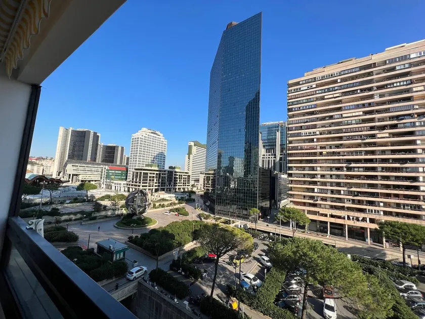 Luxury Apartment 23 - Image 1