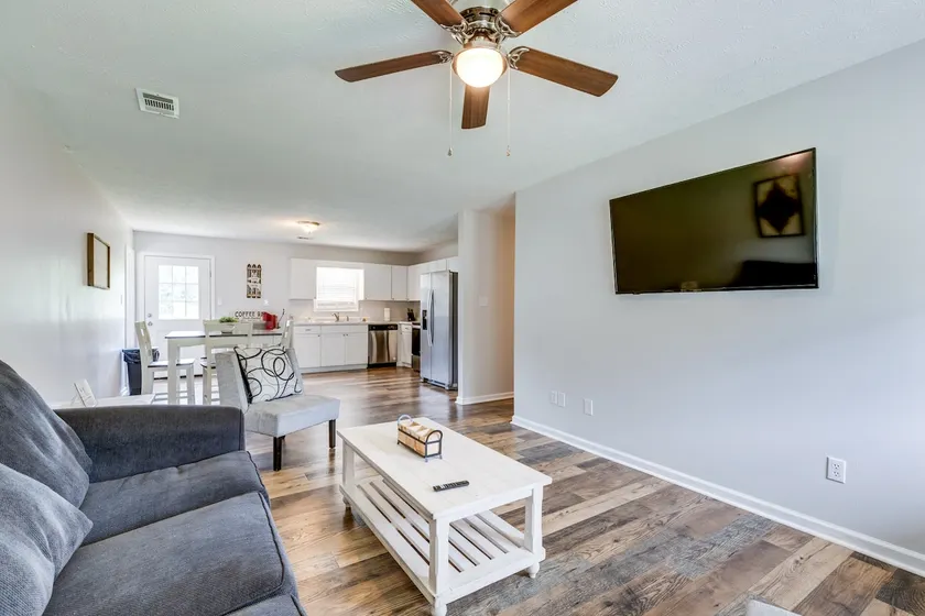Village Place | Sleeps 8 - Image 1