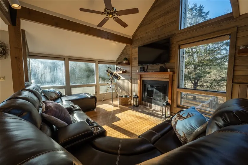 Longwood Lodge - Image 1