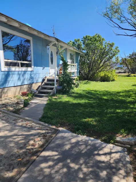South Mesa Cottage - Image 1