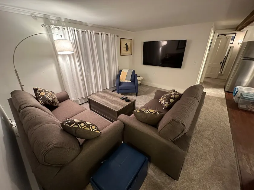 Killington Skyeship 2 BR | 1 Min Gondola + Hot Tub - Image 1