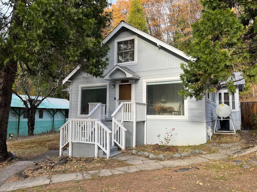 Heavenly River Retreat - Image 1