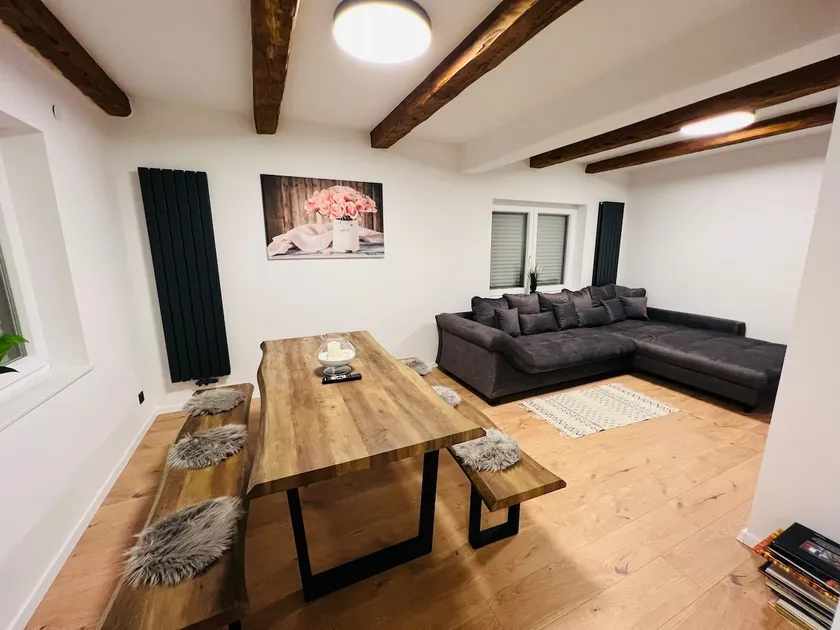 Traumhaus•7Beds•CoWorking•Wifi•3ParkingSpaces - Image 1