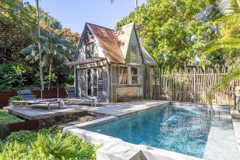 Eternity Beach House | Eco-Luxury Belongil Beach - Image 1