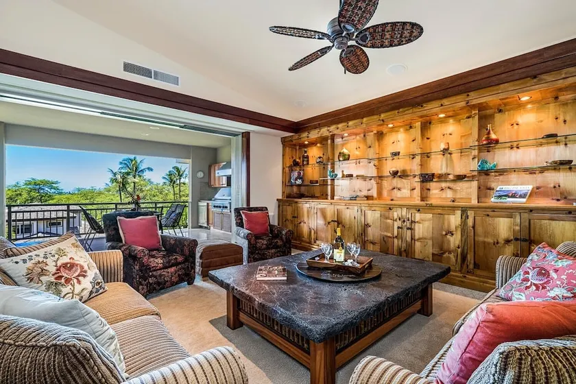 Stunning, spacious home VIP access - private beach - Image 1