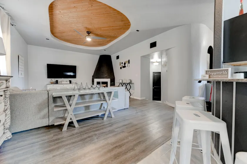 Custom Mediterranean beauty up in the hill - Image 1