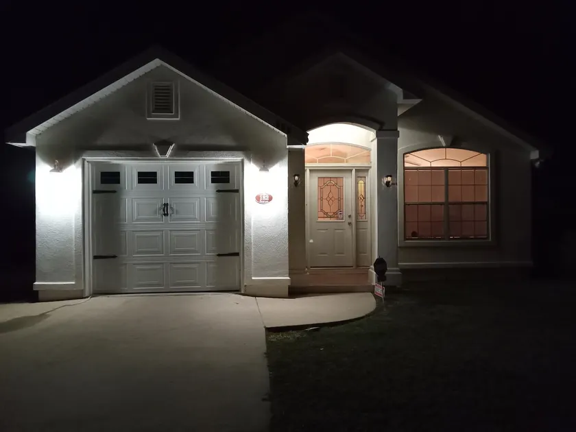 Quiet Country: Entire Home 2 Bed /1 Office /2 bath - Image 1