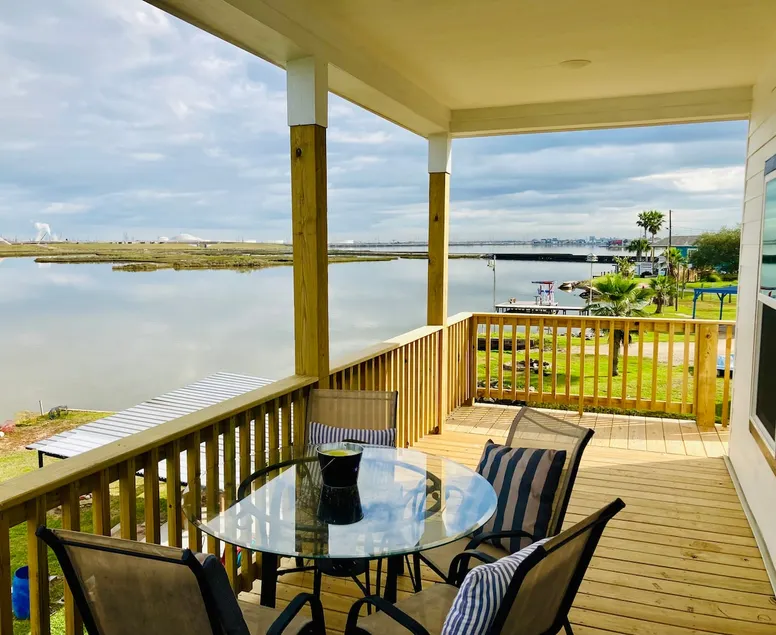 Cabin on Highland Bayou - Image 1