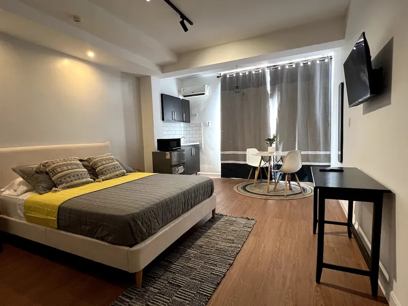 NVX | Lovely private apartment in the city - Image 1
