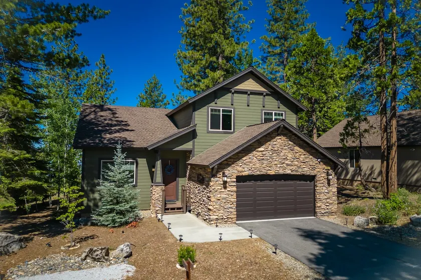 Shaver Lake Cabin - Newer & Gorgeous Sunset Views! - Image 1