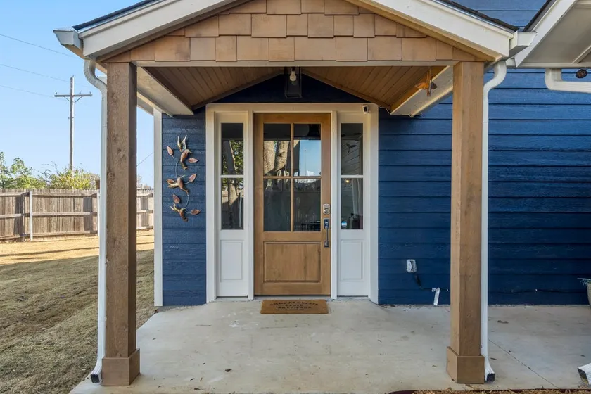 WaLeLa - Modern Cottage - Image 1