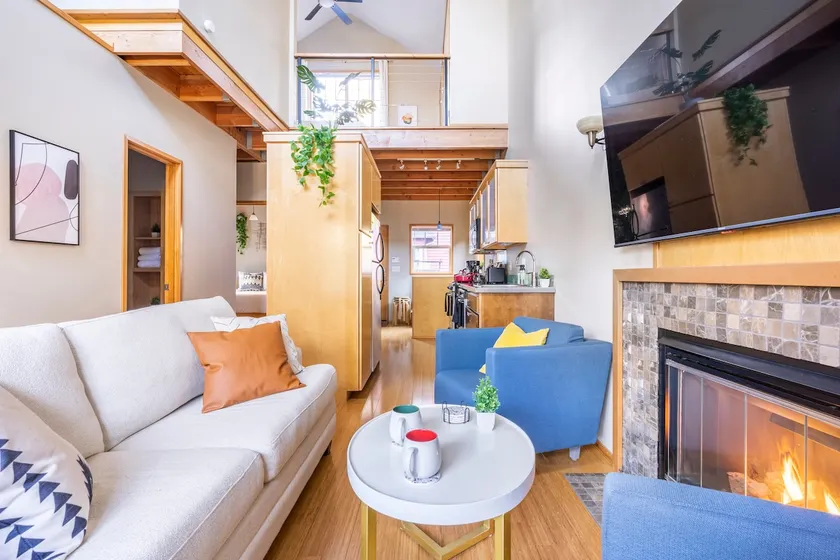 Entire House in Capitol Hill-Blocks from Downtown! - Image 1
