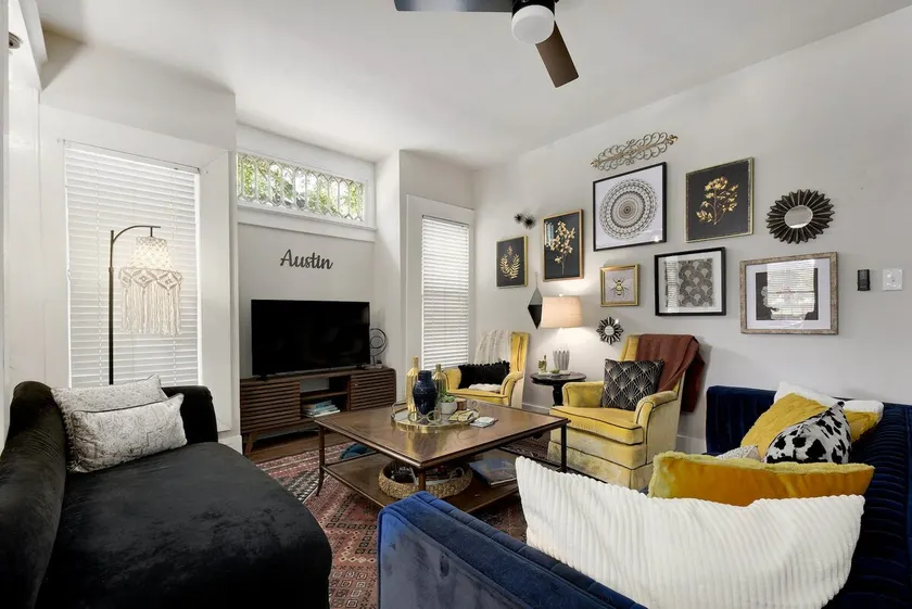 The HydeOut; Cozy+Central Boho Bungalow! - Image 1