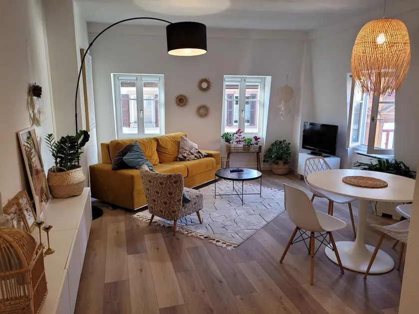 Cozy 2-room apartment in the center of Haguenau - Image 1