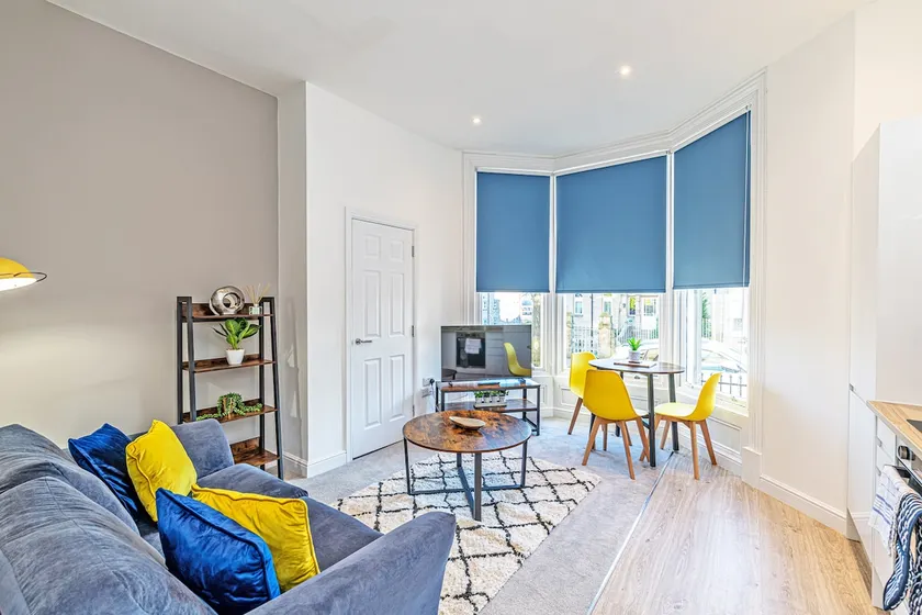 Prescott Court by Guestz - Image 1