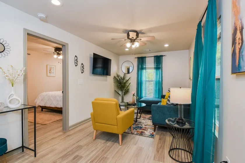 Near Downtown Atlanta with WiFi, Patio, BBQ Area - Image 1