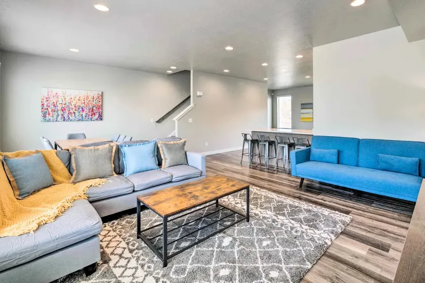 Newer 3 bdr near Snowbasin, Hill AFB, Ogden, Pets - Image 1