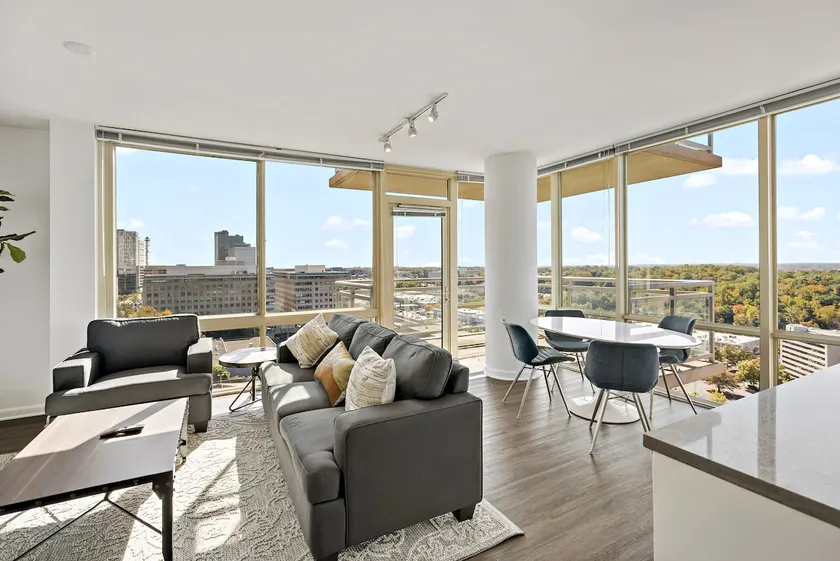 Unique Collection | Luxury | Tysons | Rooftop Pool - Image 1