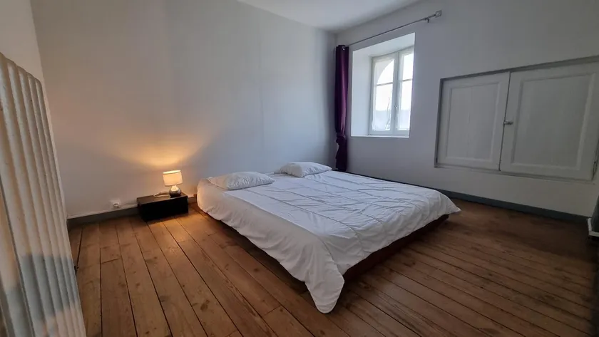 Guéret, beautiful apartment on Place Bonnyaud - Image 1