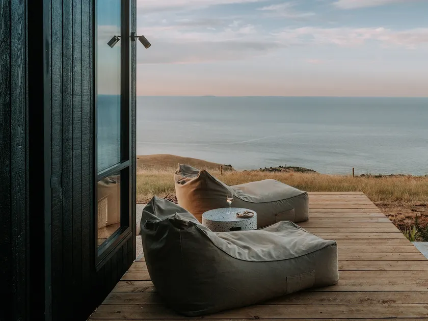 Vela 2 Bedroom WanderPod Ocean View Pet Friendly - Image 1