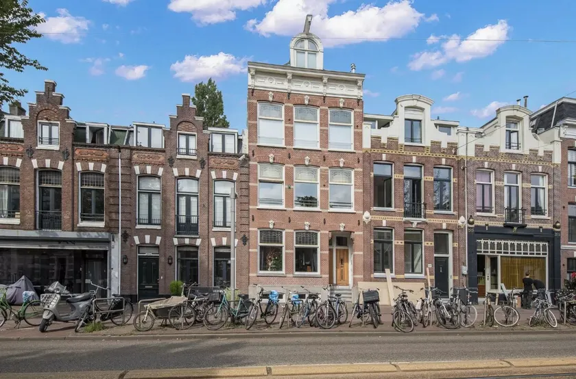 Vondelpark Musea Apartment - Image 1