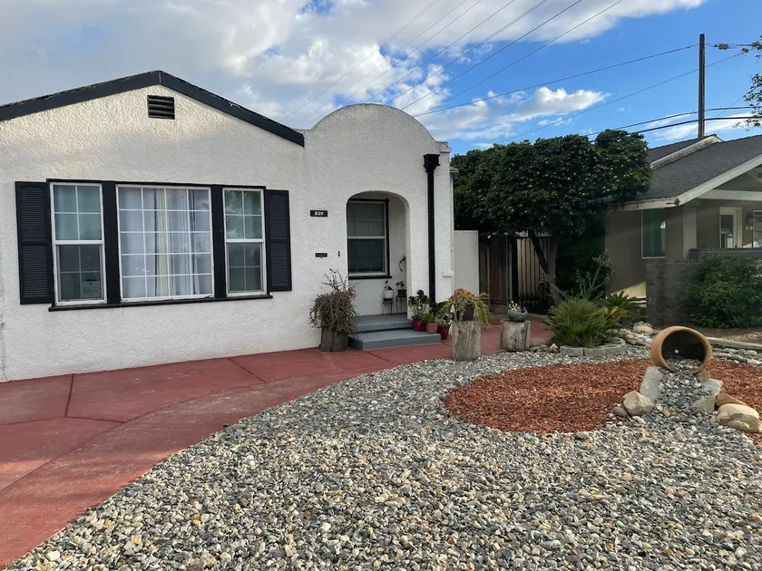 The Ivy home - Image 1