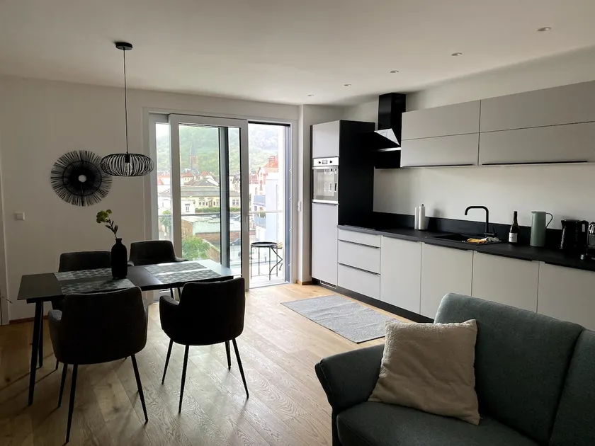 Modernes City-Apartment - Image 1
