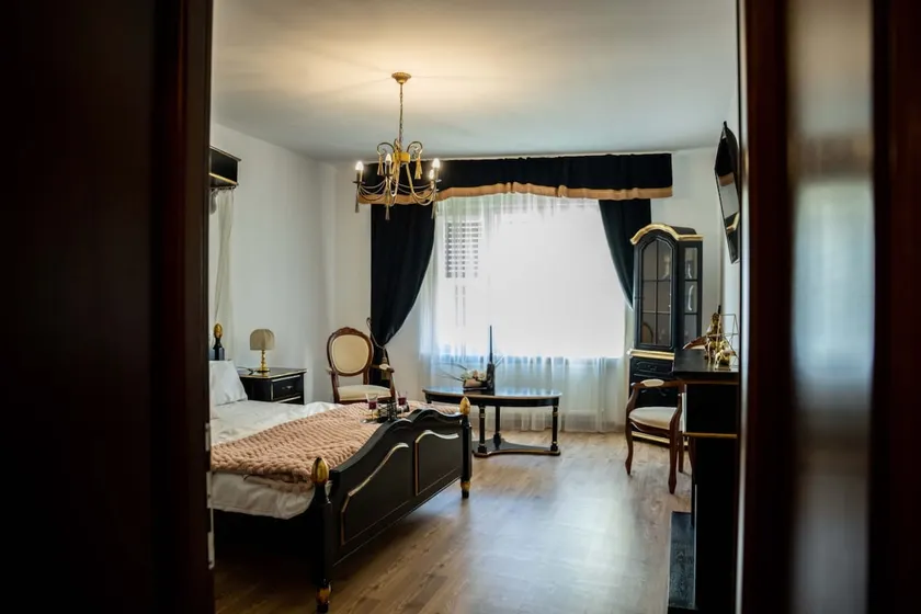 old town villa apartament cu 2 camere - Image 1