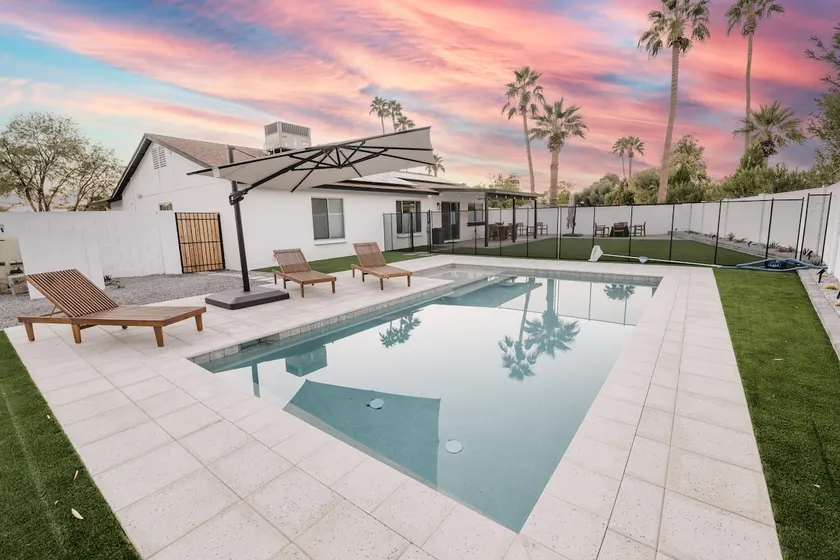 Family Friendly with Heated Pool - The Kalil House - Image 1