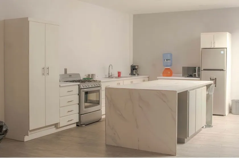 Lovely one bedroom loft with jacuzzi - Image 1