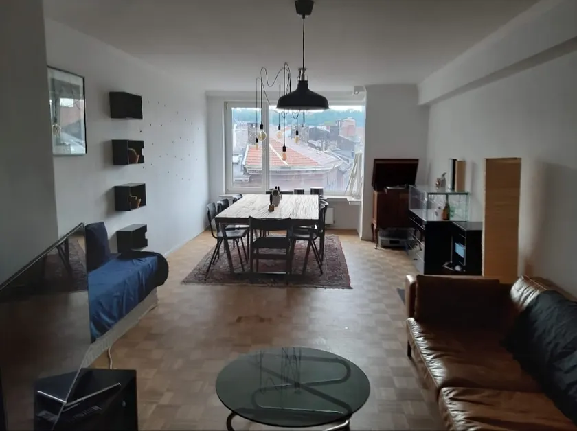 Apartment in an ideal location. - Image 1