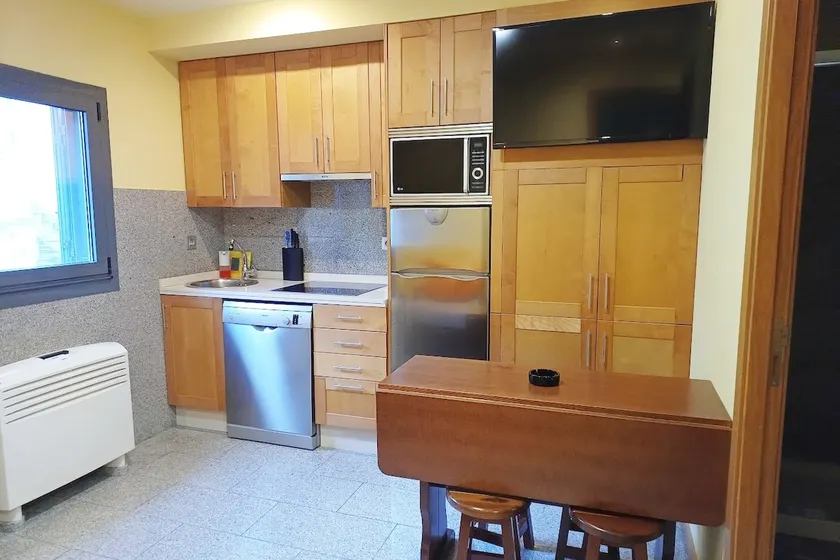 Ababides: with parking and 50 meters from Ladeira Beach! - Image 1