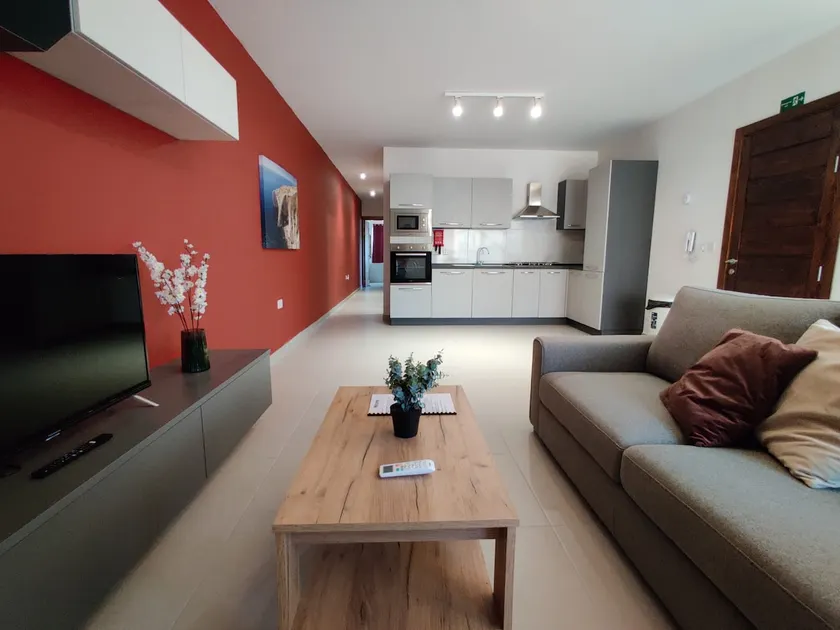 Red Rush A 2 bedroom apartment - Image 1