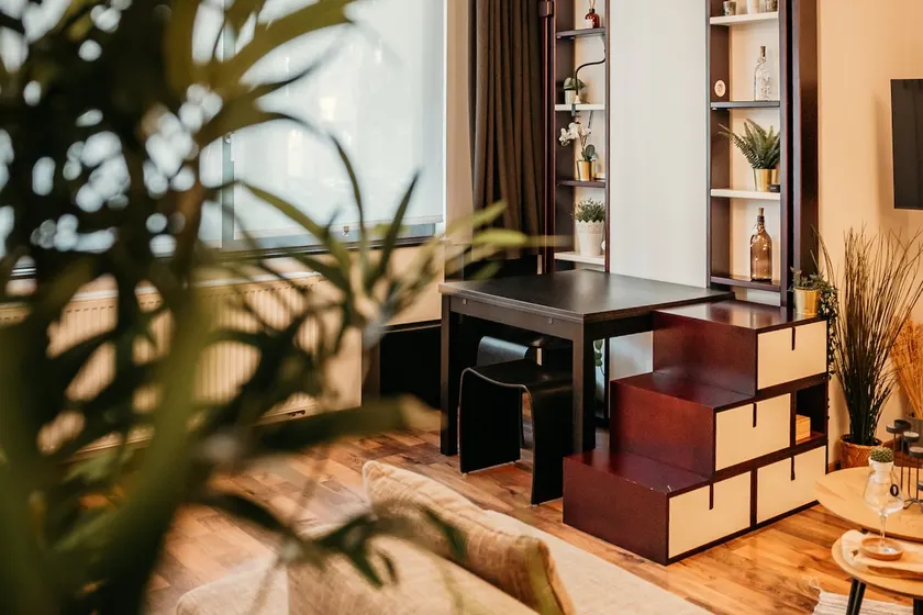 Design studio, hyper-equipped and close to EU - Image 1