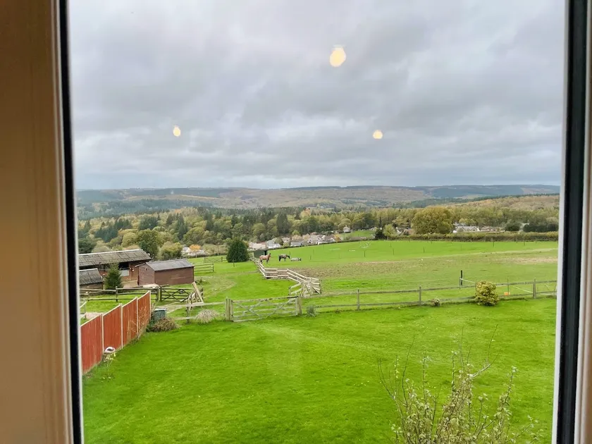Self contained loft with a view - Image 1