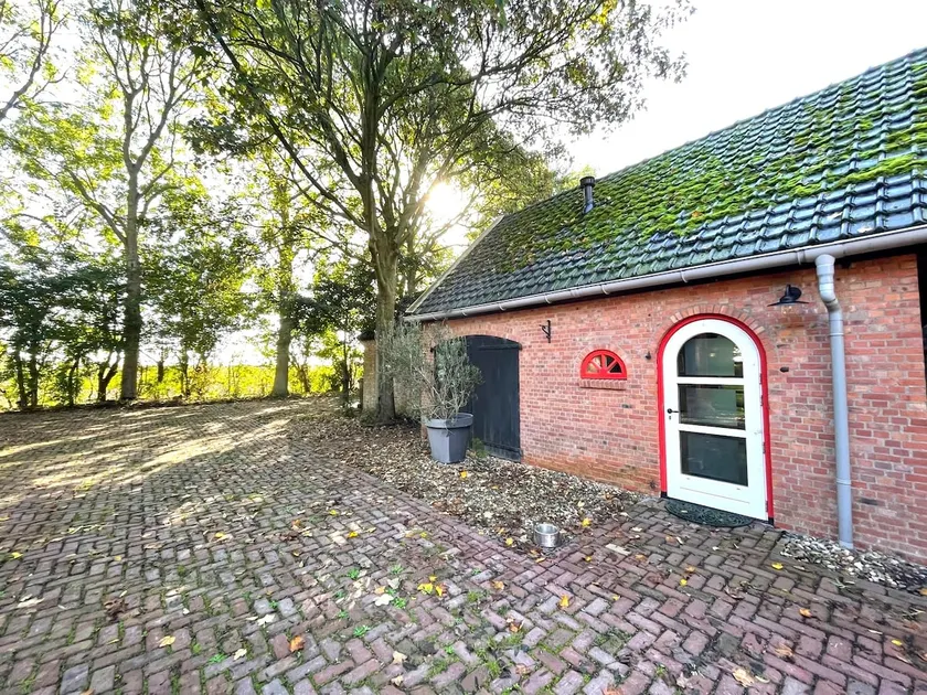 Farmerhouse studio - Image 1
