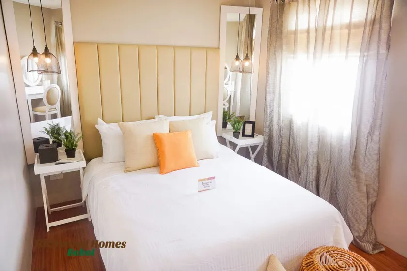 Cozy & Complete 2-Floors Panglao, 2-Wifi, 5 Beds - Image 1
