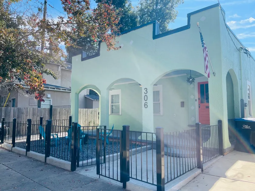 Downtown Adorable Augusta home - 2br -2.5 ba - Image 1
