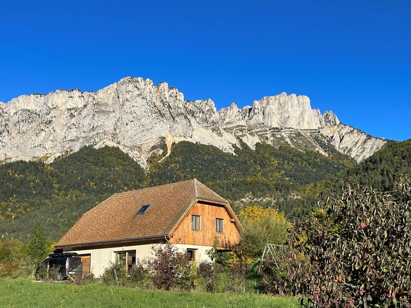 Large-Capacity Chalet, Chichilianne, Mont Aiguille - Image 1