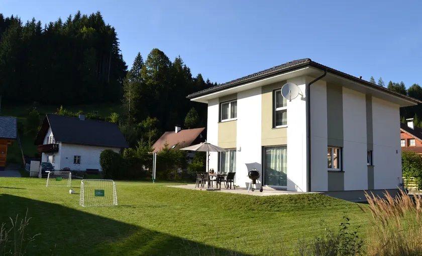 Vacation home with large terrace - (Happy Nest) - Image 1