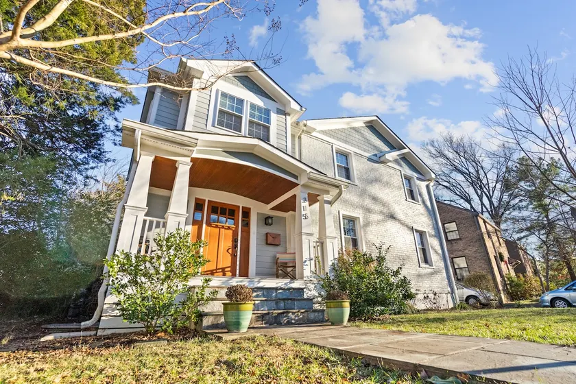 Arlington Home—Close to DC attractions - Image 1